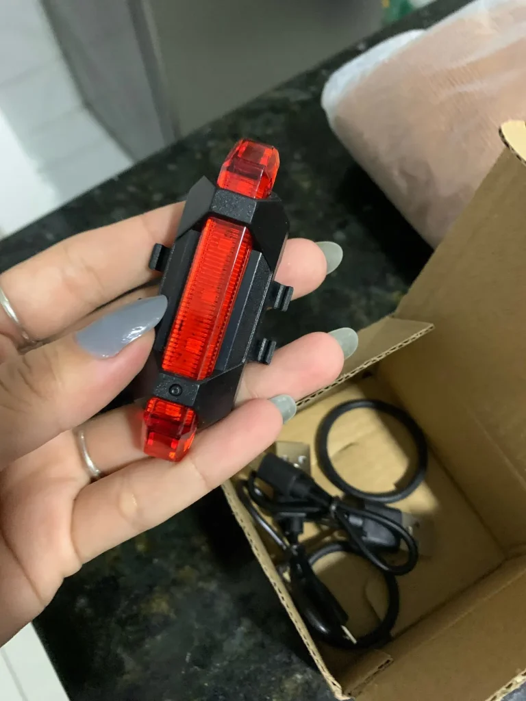 Image #2 from buyerName: "B***r",